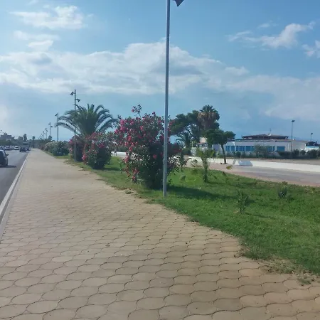 فندق مبيت وإفطار L'uliveto 4*