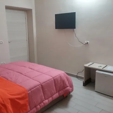 فندق مبيت وإفطار L'uliveto 4*