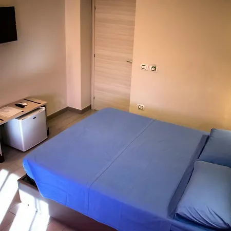 فندق مبيت وإفطار L'uliveto مارينا دي سكيافوني