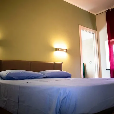 Couette-café L'uliveto 4*