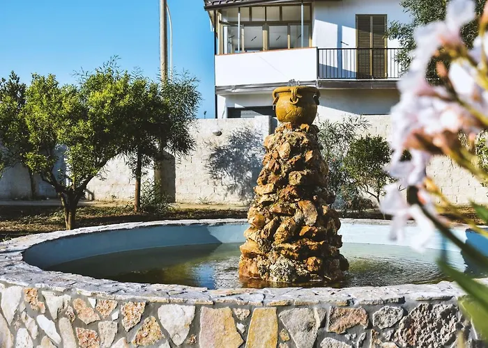 Alojamento de Acomodação e Pequeno-almoço L'uliveto Marina di Schiavonea