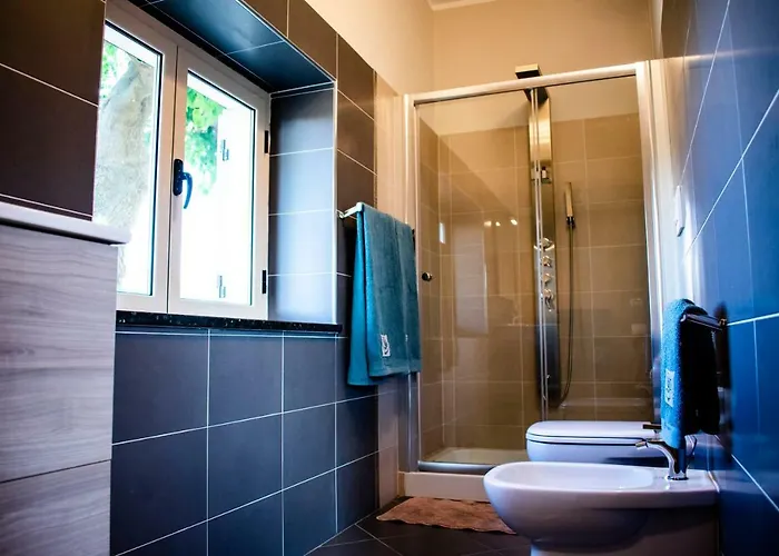 Alojamento de Acomodação e Pequeno-almoço L'uliveto 4*