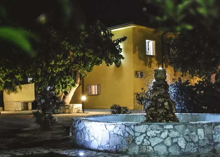 L'uliveto Alojamento de Acomodação e Pequeno-almoço Marina di Schiavonea